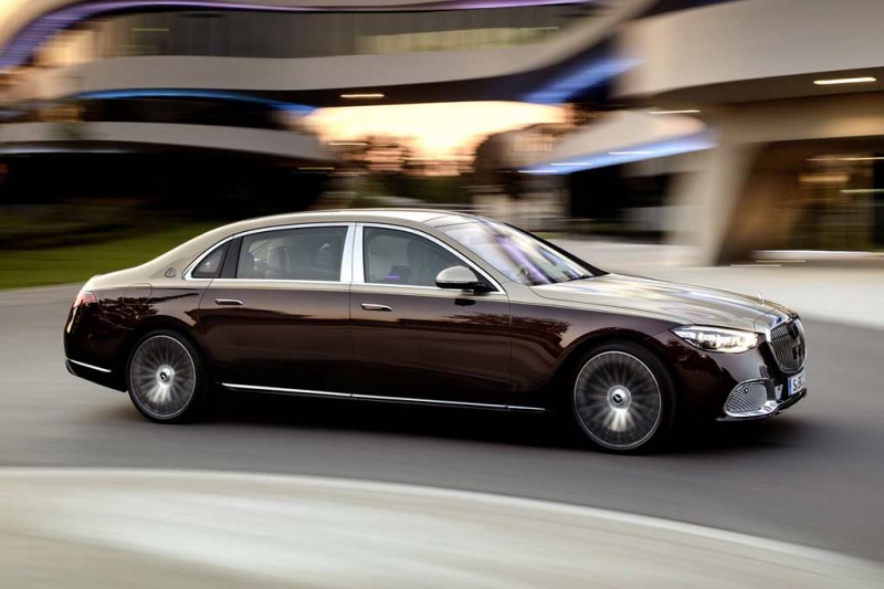 Mercedes-Maybach S-Class 2021 в новом кузове Z223: планка поднята еще выше 4 Mercedes-Maybach S-Class 2021 в новом кузове Z223: планка поднята еще выше