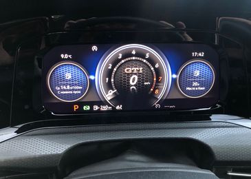 Громкий камбэк: первый тест-драйв нового Volkswagen Golf GTI 6 Громкий камбэк: первый тест-драйв нового Volkswagen Golf GTI