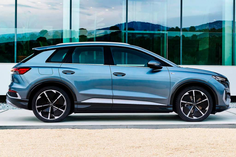 Электрический Audi Q4 e-tron дебютировал вместе с версией Sportback