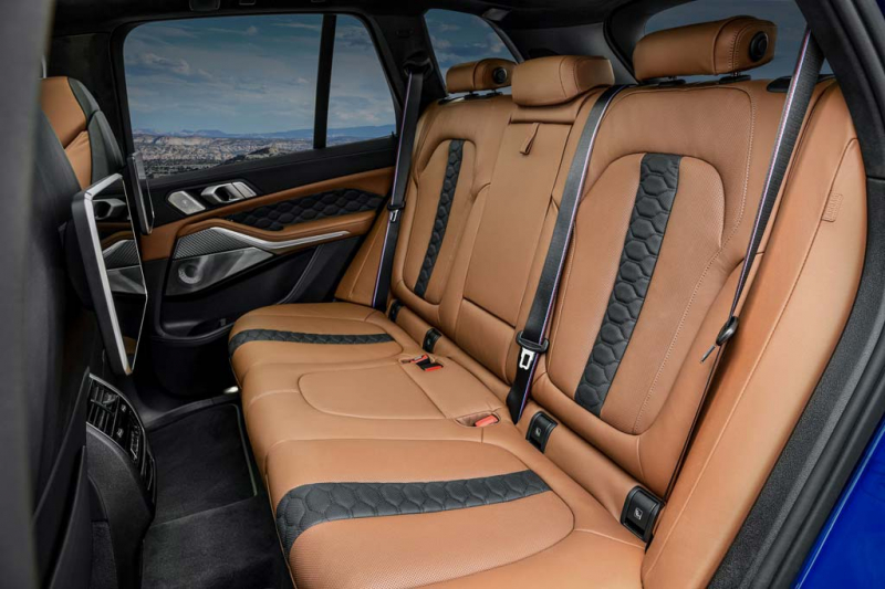 BMW X5 M 2021: заряженный вариант кроссовера