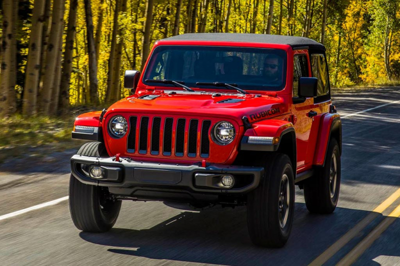Jeep Wrangler JL 2021: улучшенный по всем фронтам