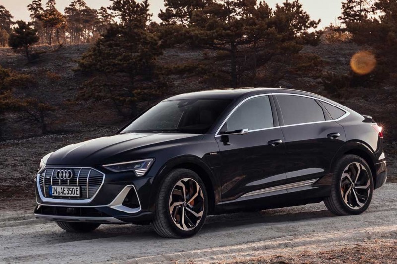 Audi e-tron Sportback: купеобразная версия электрического кроссовера