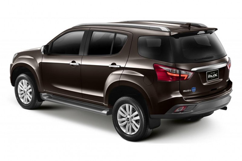 Новый Isuzu MU-X оказался перелицованным TrailBlazer