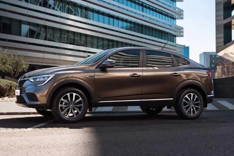 Обзор Renault Arkana 2021: цена и комплектации, фото в новом кузове