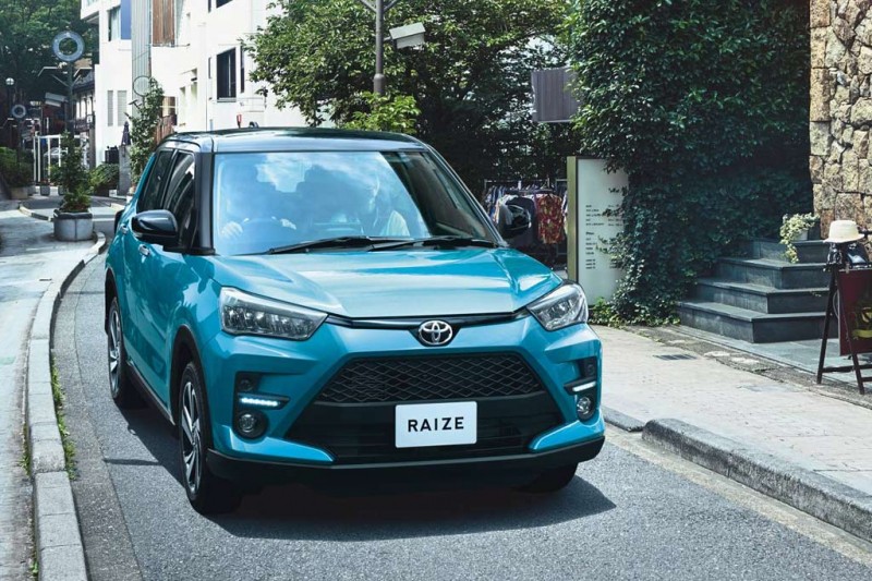 Toyota Raize: самый компактный кроссовер японской марки