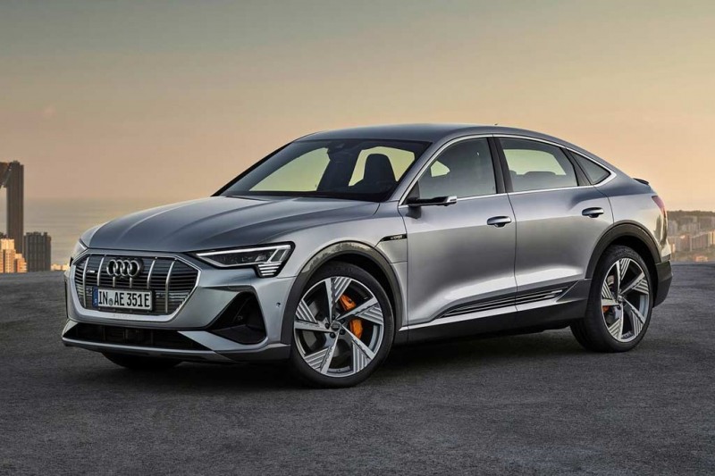 Audi e-tron Sportback: купеобразная версия электрического кроссовера