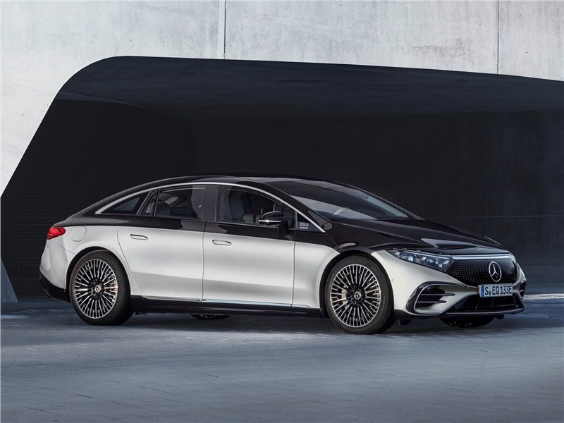 Mercedes везет в Россию две новинки