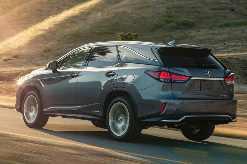 Кроссовер Lexus RX получил 7-местную версию L