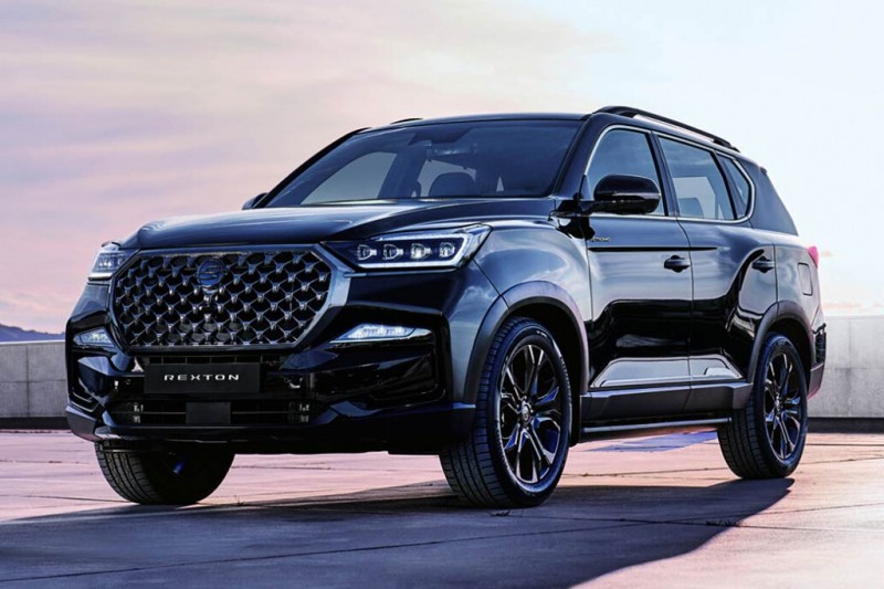 Новый SsangYong Rexton 2021 получил массивную решетку радиатора 4 Новый SsangYong Rexton 2021 получил массивную решетку радиатора