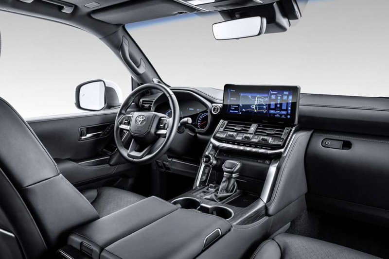 Toyota Land Cruiser 300: японцы презентовали новый Крузак