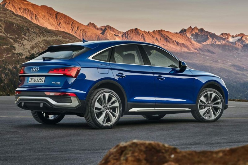 Audi Q5 Sportback: конкурент для купеобразных BMW X4 и Mercedes GLC Coupe