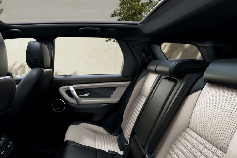 Land Rover Discovery Sport 2021: родственник Эвока
