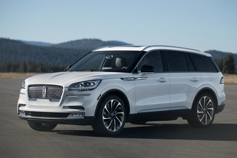 Новый Lincoln Aviator 2019: премиум по-американски