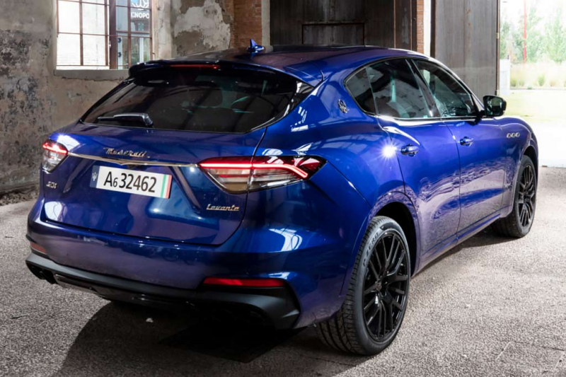 Maserati Levante: первый серийный внедорожник итальянской марки