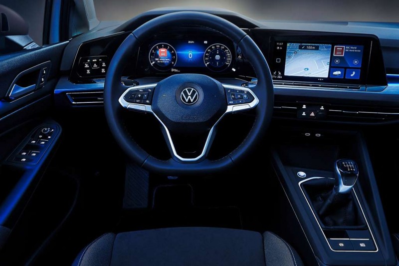 Volkswagen Golf 2021: модель восьмого поколения