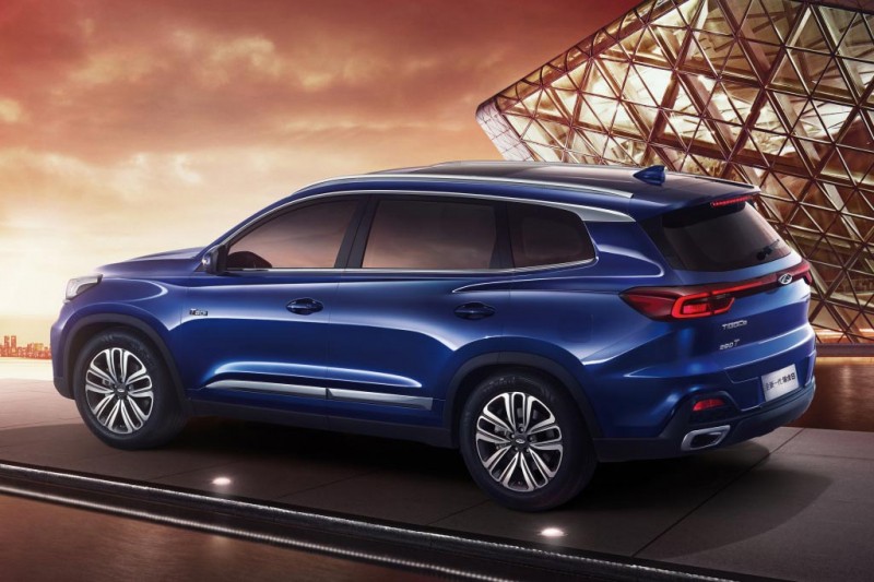 Chery Tiggo 8 2021: семиместный кроссовер из Поднебесной