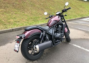 Бунтарь с родины якудза: тест-райд Honda CMX1100 Rebel