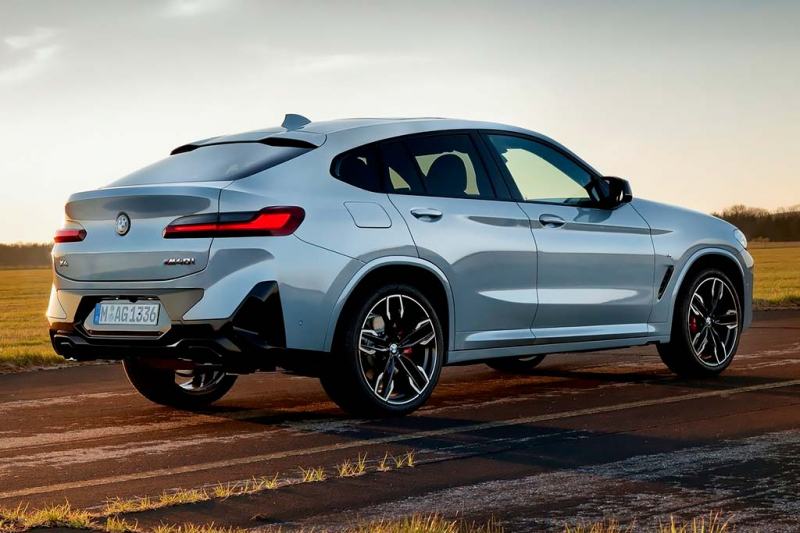 BMW X4 2021: второе поколение кроссовера в кузове G02