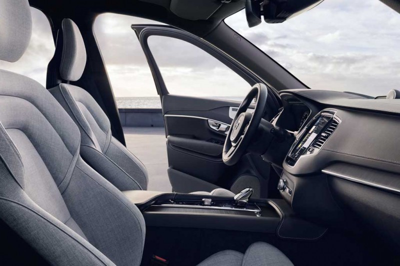 Volvo XC90 2021: комплектации и цены, фото в новом кузове, отзывы владельцев