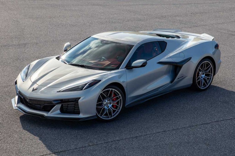Американцы показали первое официальное фото Chevrolet Corvette Z06