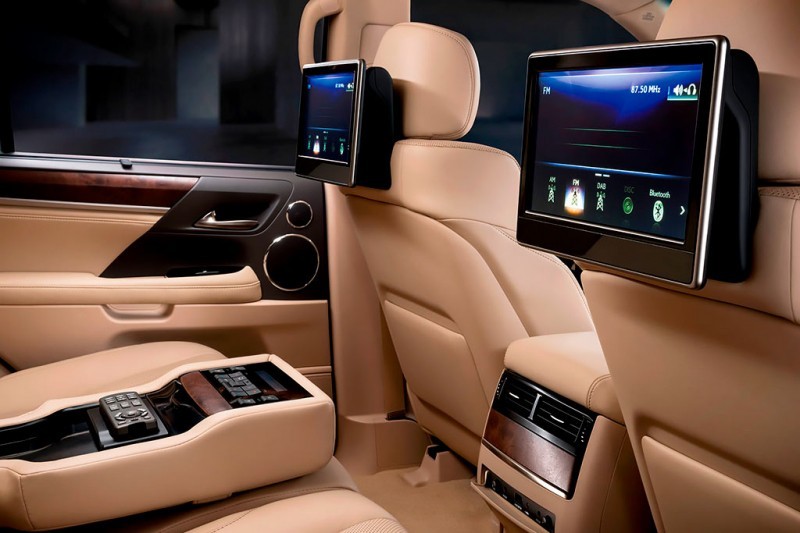 Обзор Lexus LX 2021: все минусы по отзывам владельцев, фото и цены внедорожника