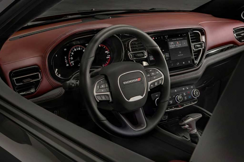 Dodge Durango 2021 года: второй рестайлинг и бешеная версия SRT Hellcat