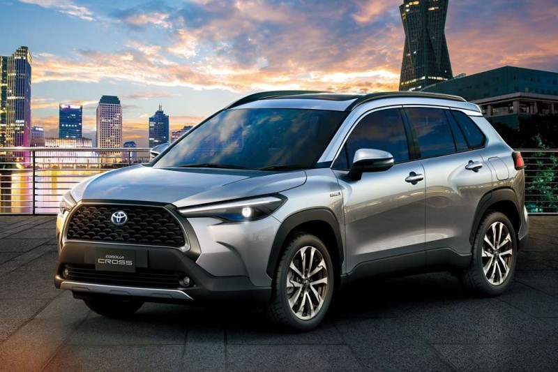 Toyota Corolla Cross: представлен новый паркетник на базе Короллы