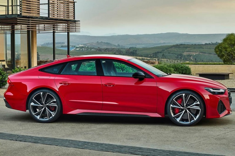 Audi RS7 Sportback 2021: альтернатива универсалу RS6