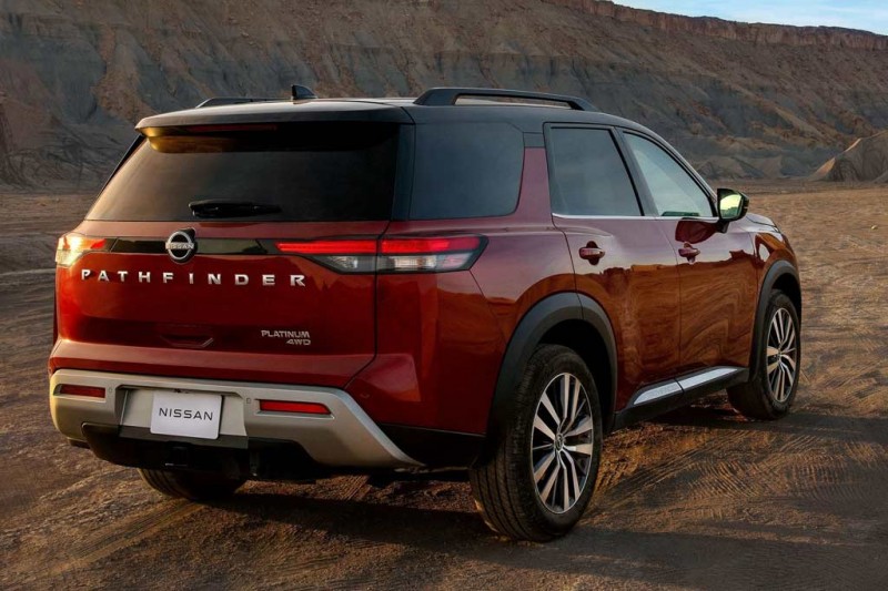 Nissan Pathfinder 2021: кроссовер пятого поколения должен появиться в РФ 3 Nissan Pathfinder 2021: кроссовер пятого поколения должен появиться в РФ