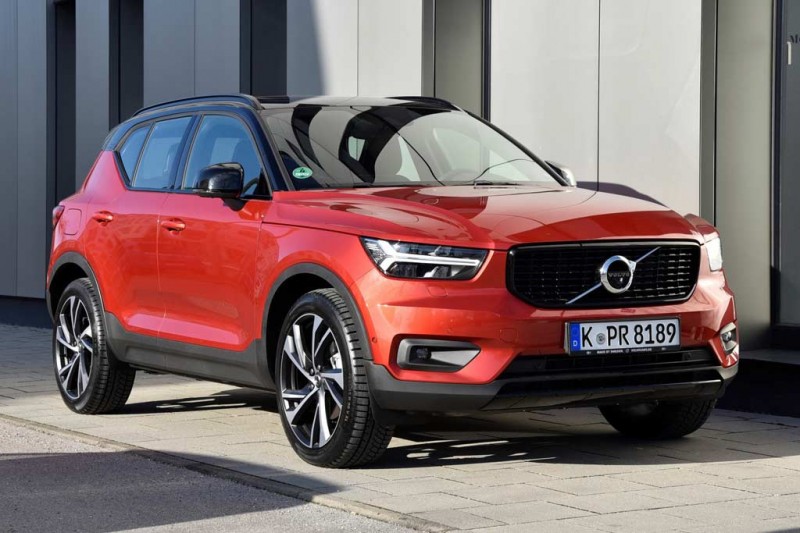 Volvo XC40 2021: комплектации и цены, фото новой модели, отзывы владельцев