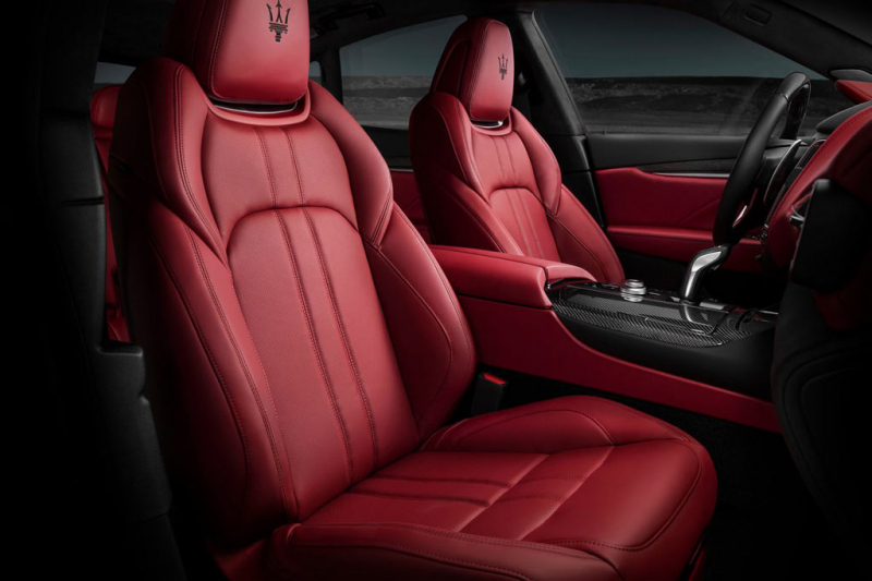 Maserati Levante GTS: модификация кроссовера с движком на 530 л.с.
