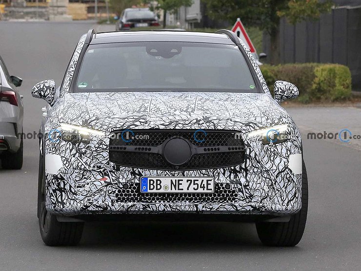 Mercedes-Benz GLC получит новую заднюю подвеску