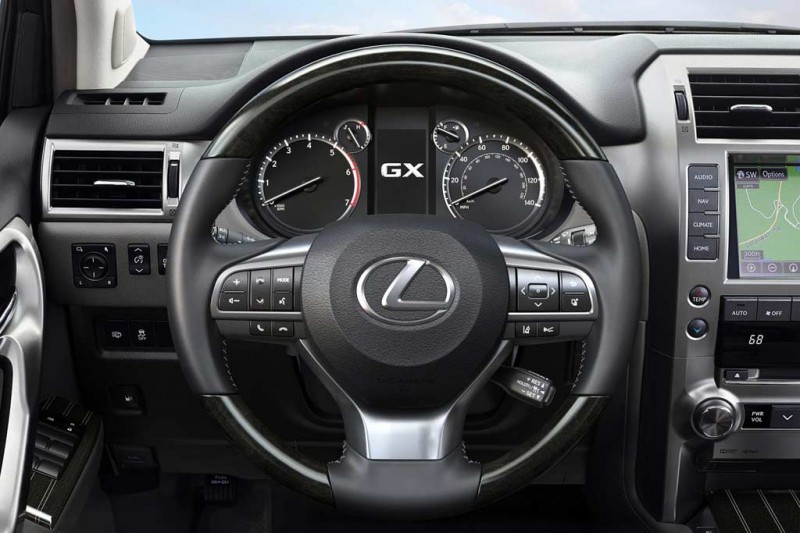 Lexus GX 460 2021: внедорожник пережил второй рестайлинг