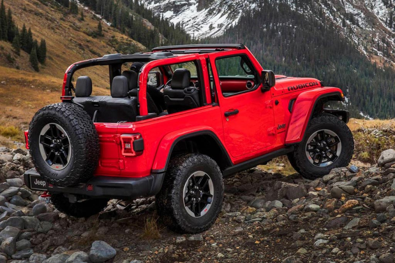 Jeep Wrangler JL 2021: улучшенный по всем фронтам