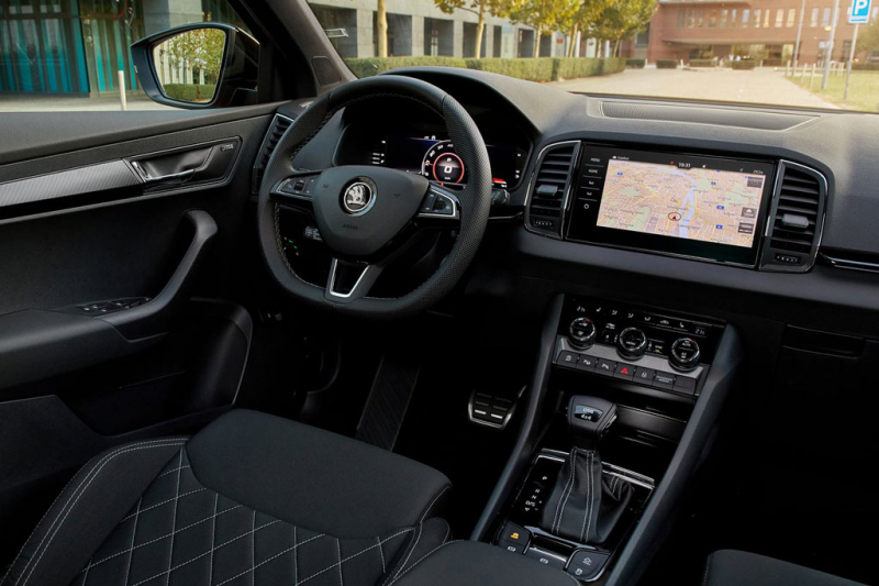 Skoda Karoq Sportline: версия со спортивным декором