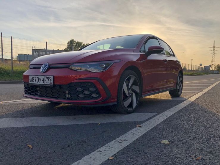 Громкий камбэк: первый тест-драйв нового Volkswagen Golf GTI 4 Громкий камбэк: первый тест-драйв нового Volkswagen Golf GTI