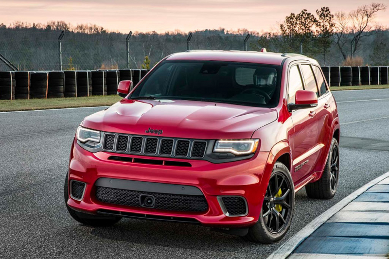 717-сильный внедорожник Jeep Grand Cherokee Trackhawk