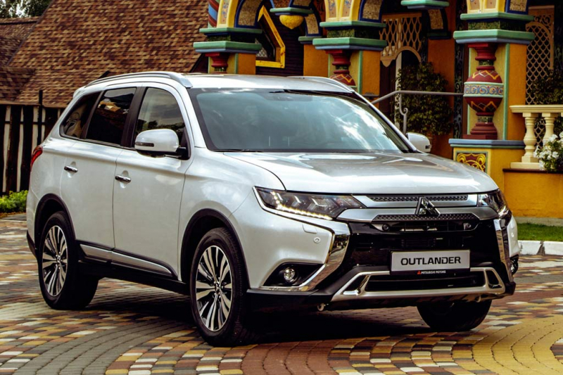 Обзор Mitsubishi Outlander 2021: комплектации и цены, фото в новом кузове