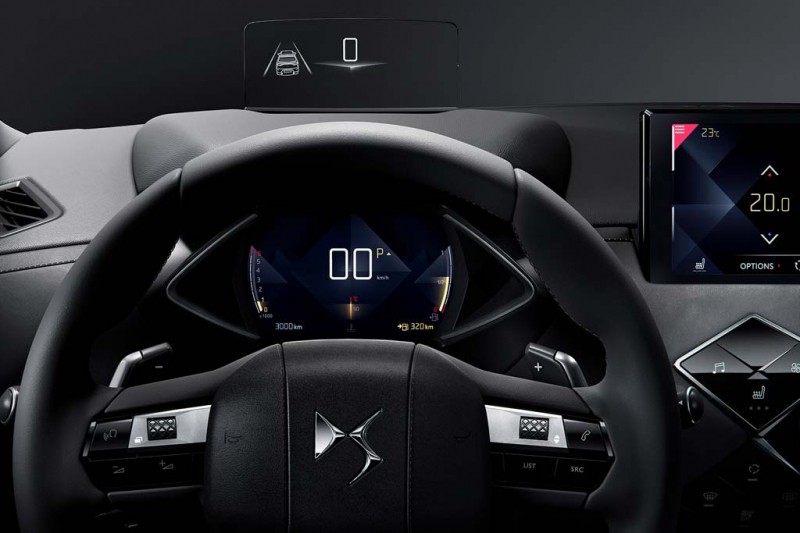 DS 3 Crossback: премиальный кроссовер из Франции