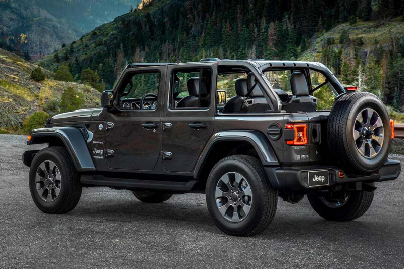 Jeep Wrangler JL 2021: улучшенный по всем фронтам