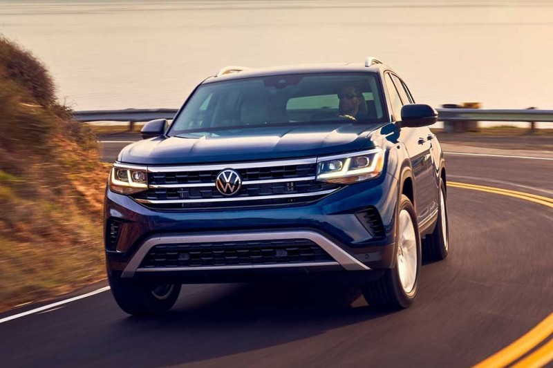 В Чикаго представили обновленный Volkswagen Atlas: таким вскоре будет и Teramont