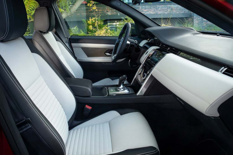 Land Rover Discovery Sport 2021: родственник Эвока