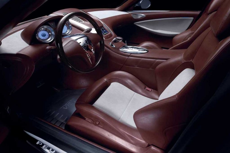 Французы умели удивлять: посмотрите на Peugeot 907 с 6,0-литровым V12