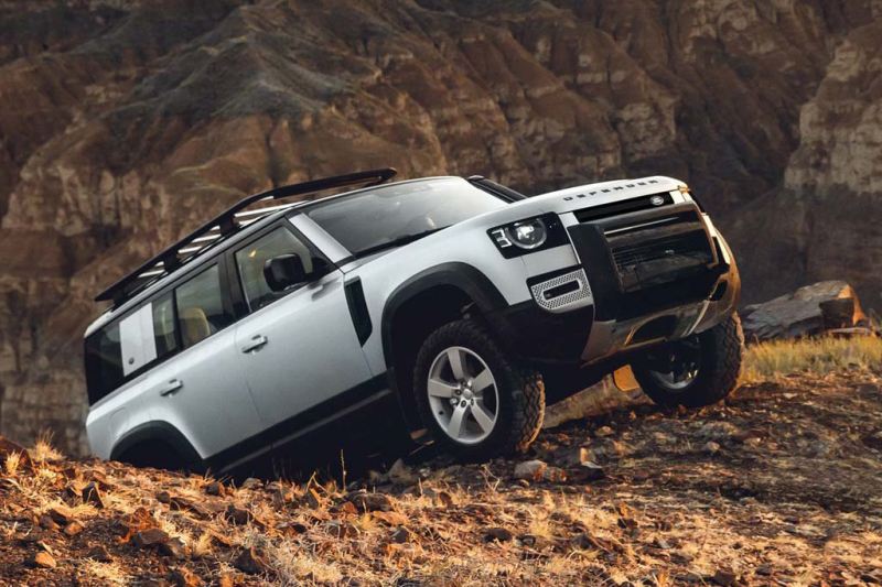 Британцы представили новый Land Rover Defender 2021