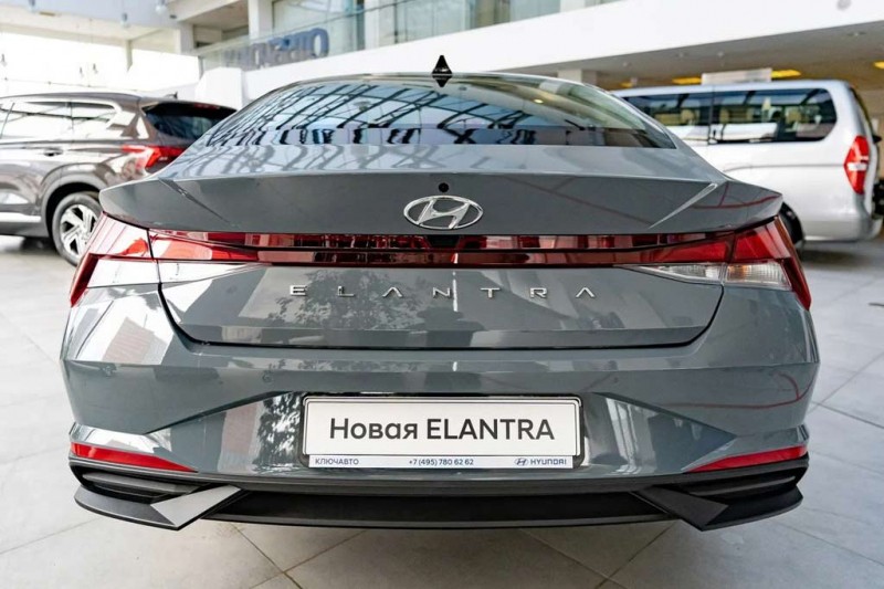 Стоит ли покупать новый Hyundai Elantra 2021: все минусы, отзывы владельцев
