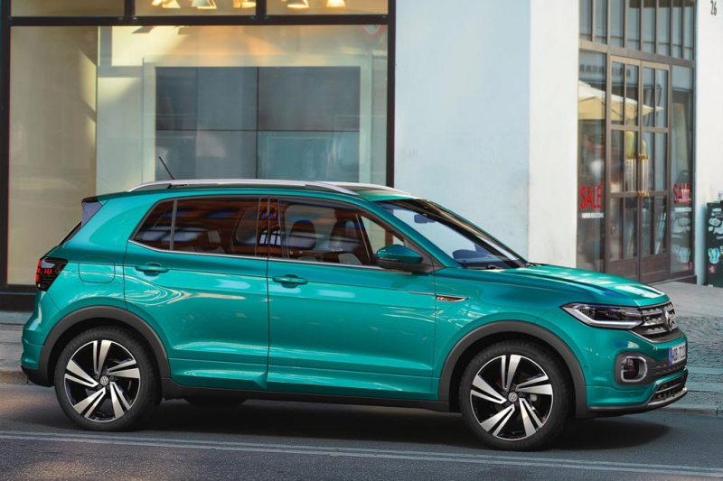 Volkswagen T-Cross 2019: младший паркетник в линейке