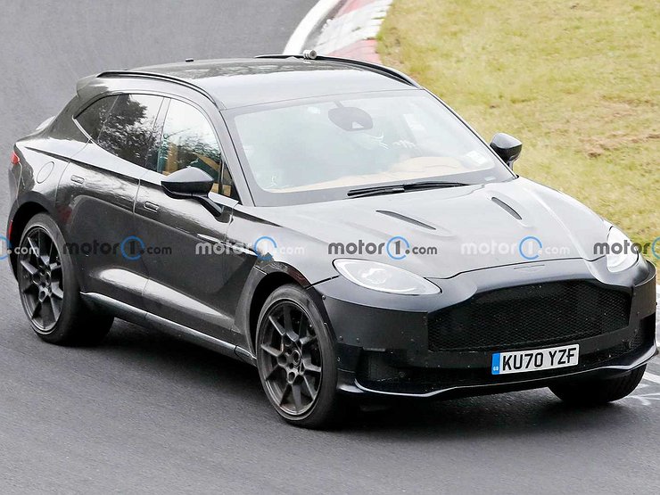 Aston Martin выкатил на тесты новую версию кроссовера DBX 1 Aston Martin выкатил на тесты новую версию кроссовера DBX