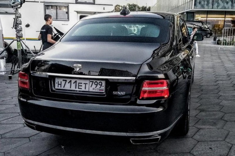 Aurus Senat S600: представительский седан за ₽18 млн.