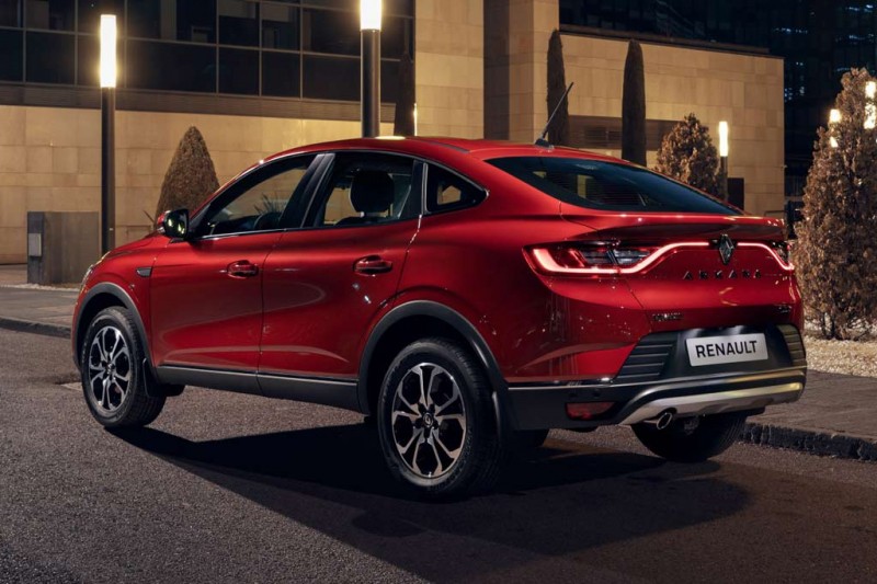 Обзор Renault Arkana 2021: цена и комплектации, фото в новом кузове