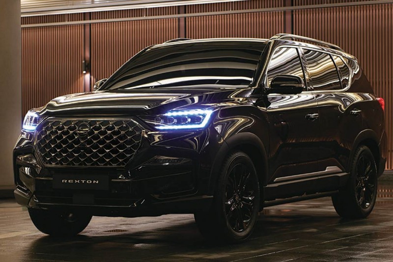 Новый SsangYong Rexton 2021 получил массивную решетку радиатора 1 Новый SsangYong Rexton 2021 получил массивную решетку радиатора